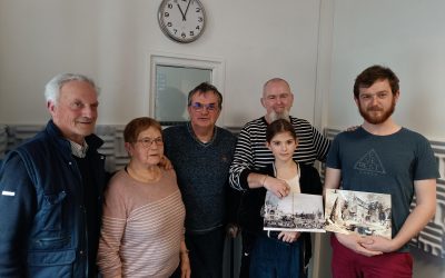 PatBlaBla et la langue bretonne voyagent dans le temps grâce à Tudi Créquer et la Famille Le Bot-Le Bris.