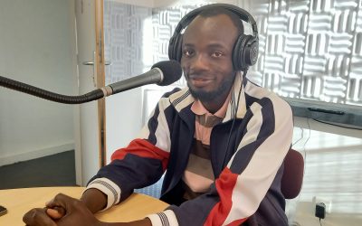 Ahmadou apprend l’élevage laitier au Nivot pour se lancer au Bénin