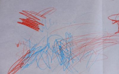 Attention aux oreilles, Grosse colère est à la crèche.
