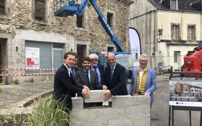 Pose de la première pierre du musée Sérusier à Châteauneuf-du-Faou